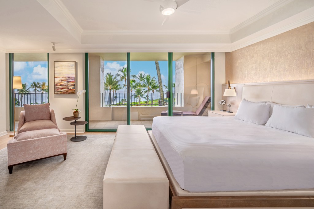 Kauai P838 Grand Suite Bed