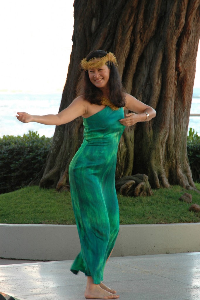 03 Kanoe At Halekulani