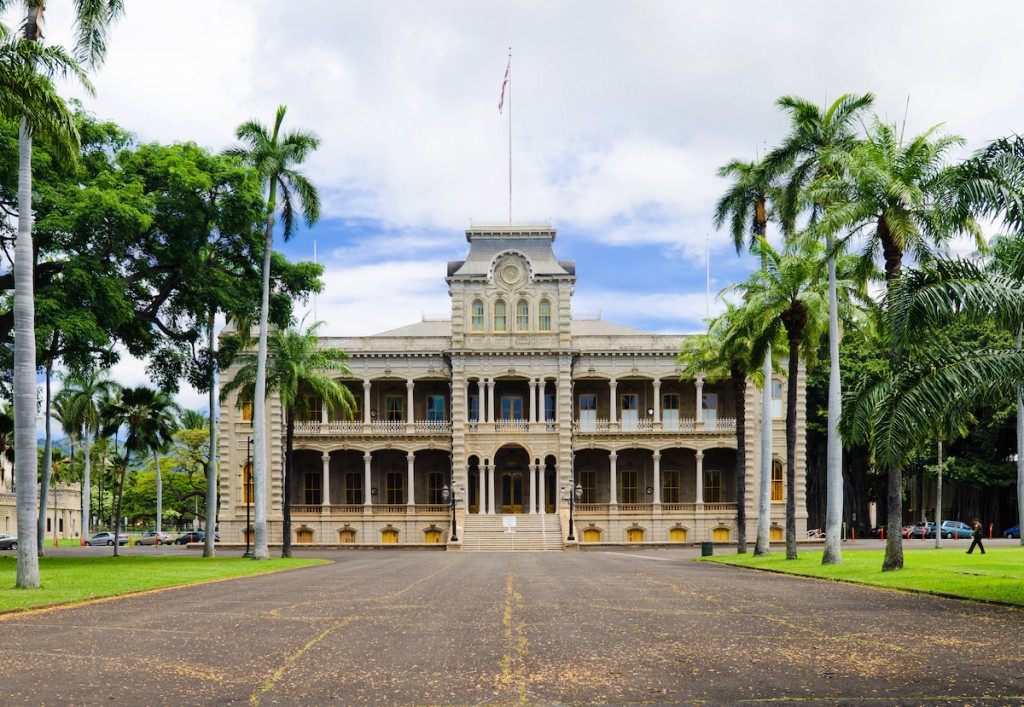Roadway Leading Up To Iolani Palace In Honolulu, Hi