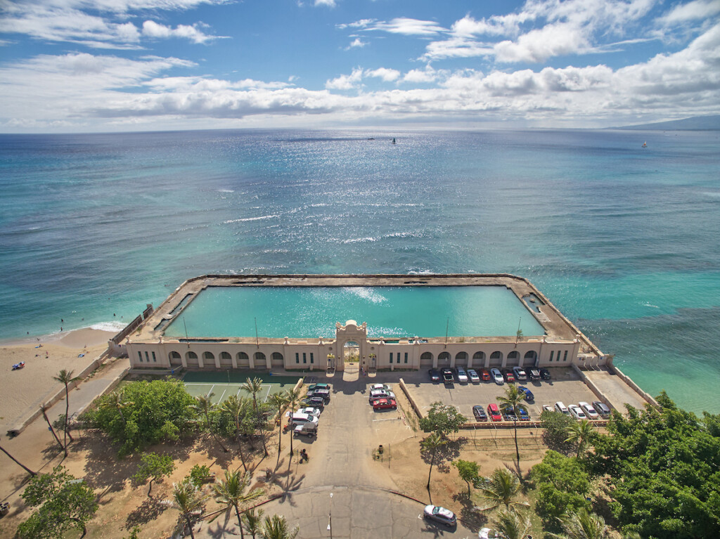 Hn1016 Dc Endangered Natatorium Drone 0634