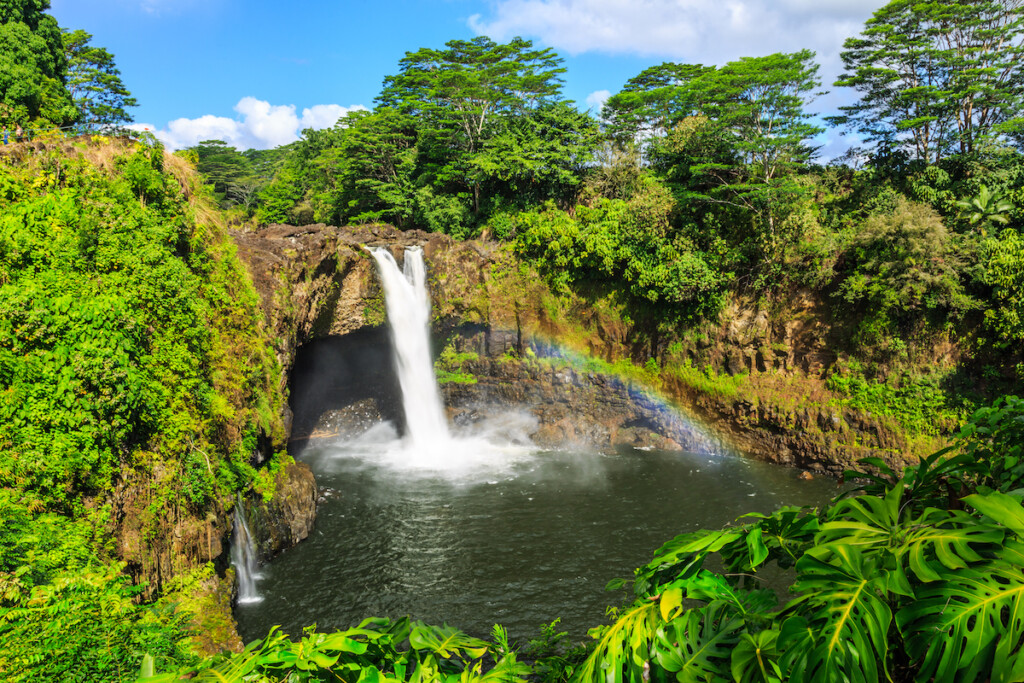Hawaii, Rainbow Falls In Hilo.