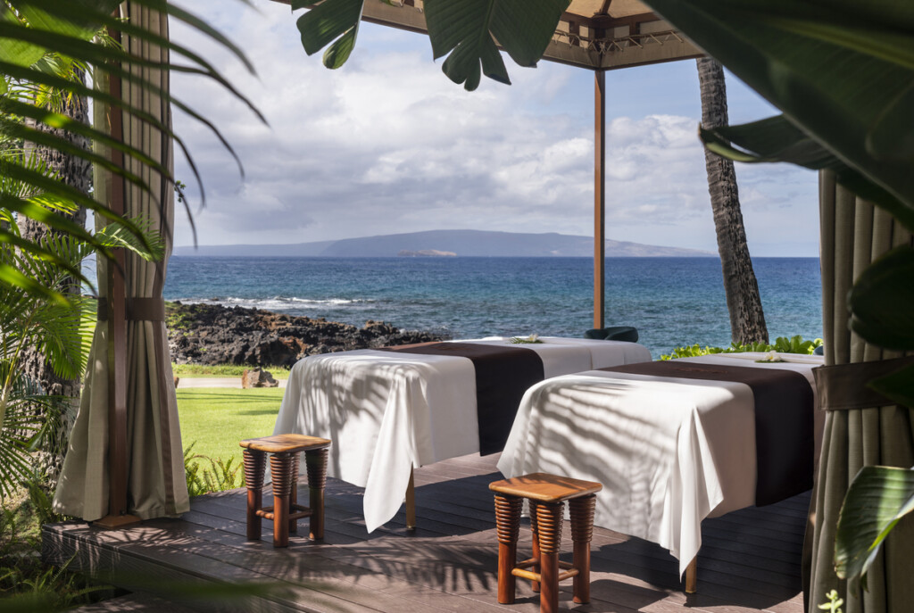20230615 Wailea Beach Resort Spa Cabana 2