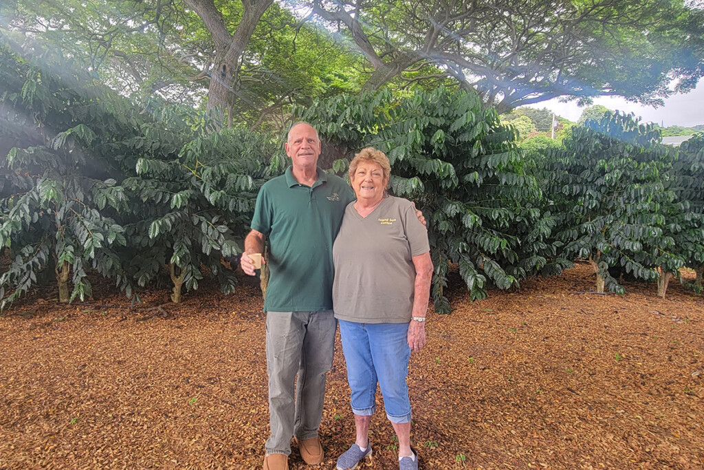 20231127 Coffee Farm Tour Couple Maria Kanai