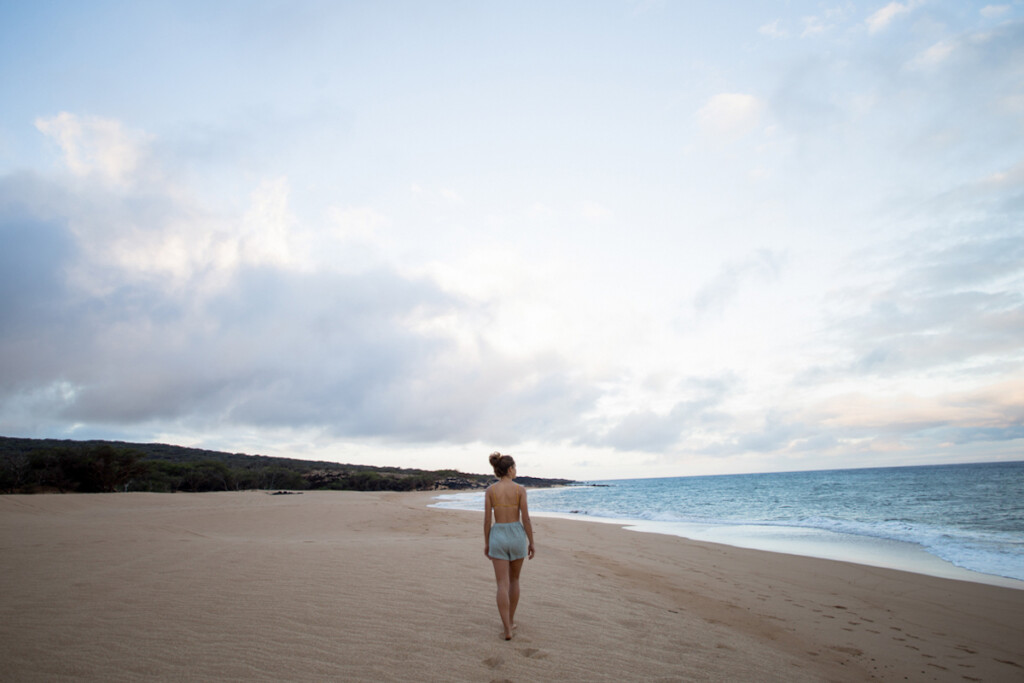 20240129 Uncrowded Hawaii Polihua Beach Lanai Hta 15750