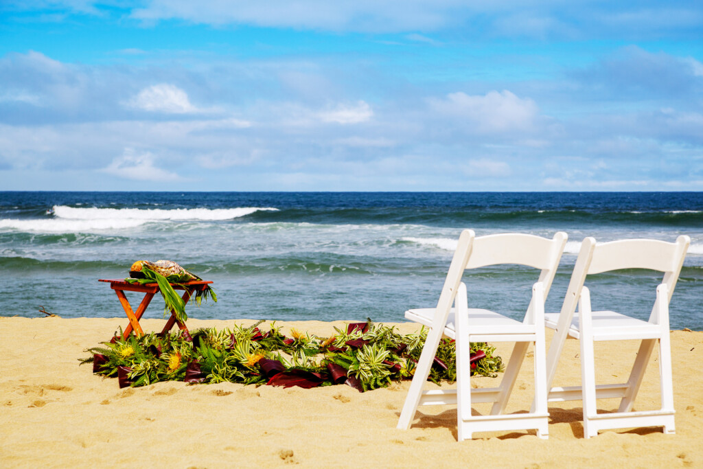 Hawaii Beach Wedding Ceremony Setup