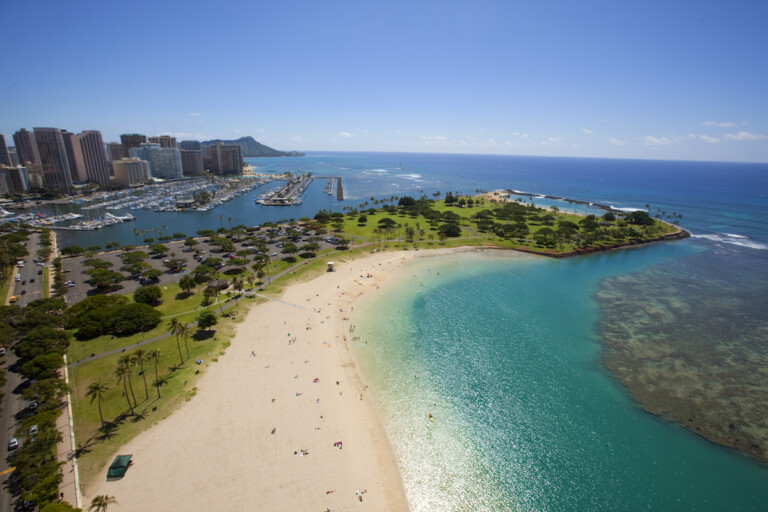 Ala Moana Beach Park