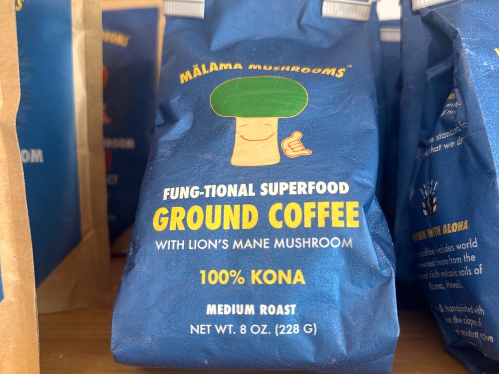 20240809 House Mana Up Sb Lmalama Mushrooms Sarah Burchard