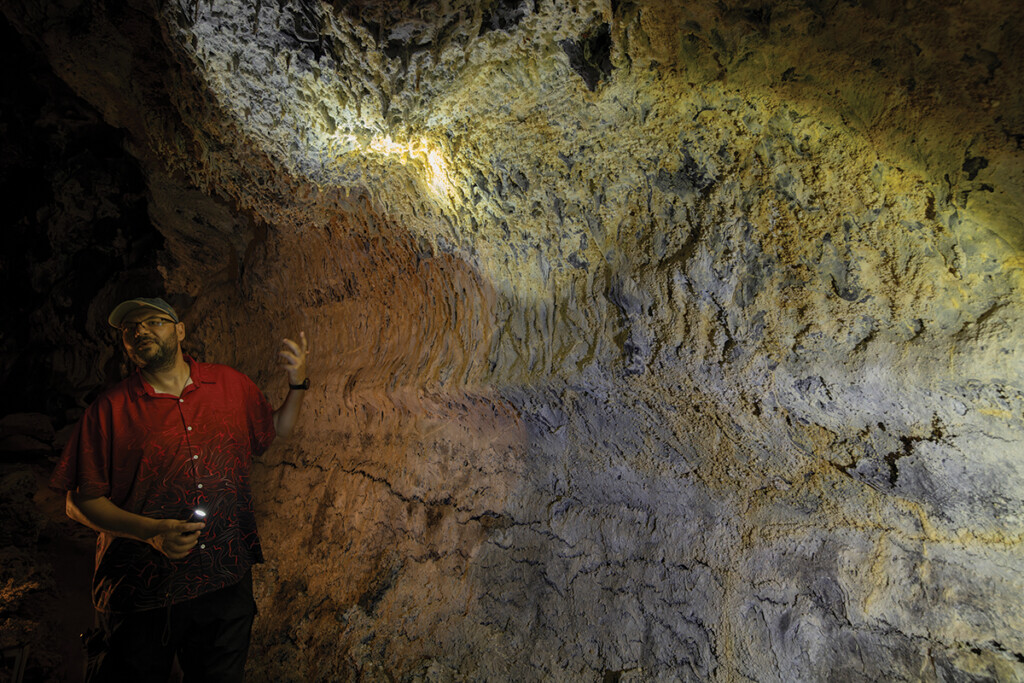 Guide Points Out Popcorn