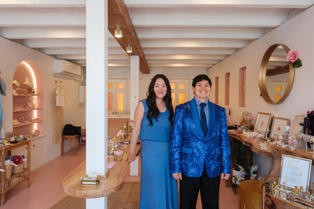 Him2404 Ay Maui Depo Market 3030