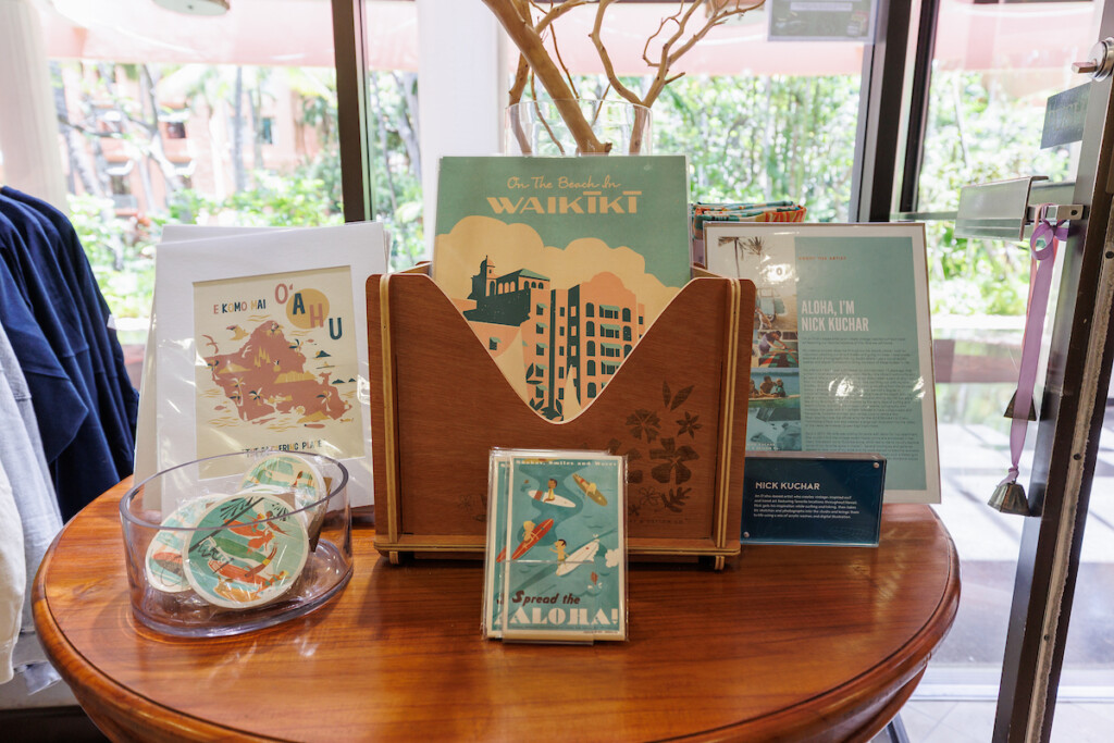 Him2505ad Ay Royan Hawn Accents 17